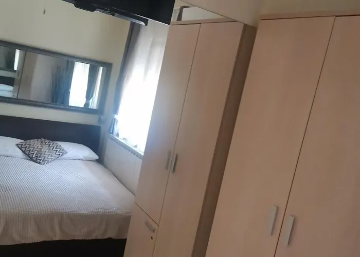Enter Rooms
