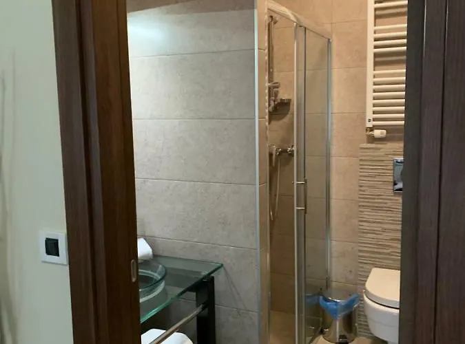 Enter Rooms